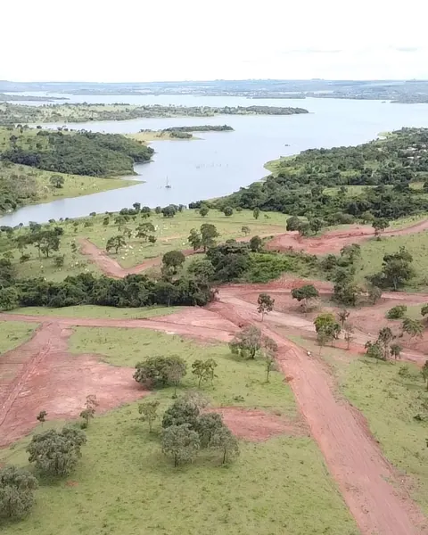 Lote no lago