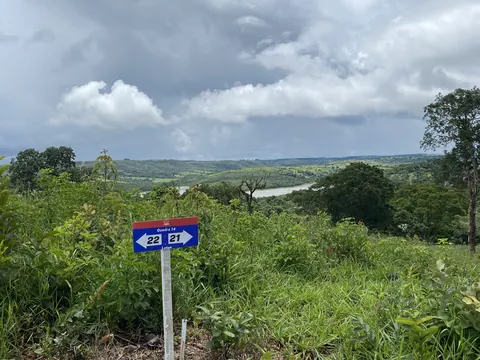 Alambrado, cerca ou muro no lote do Lago Corumbá IV